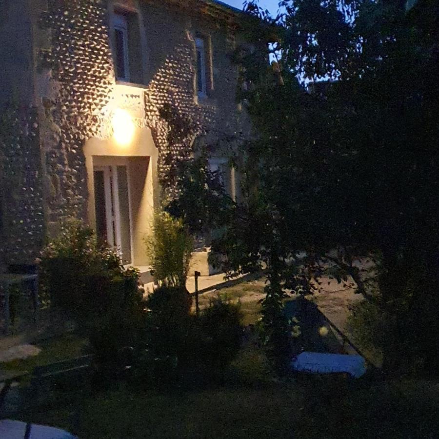 Figuets 3 Apartment Chateauneuf-de-Galaure Ngoại thất bức ảnh